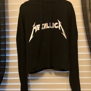 Cropped Metallica hoodie